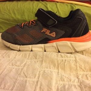 Kids Fila shoes!